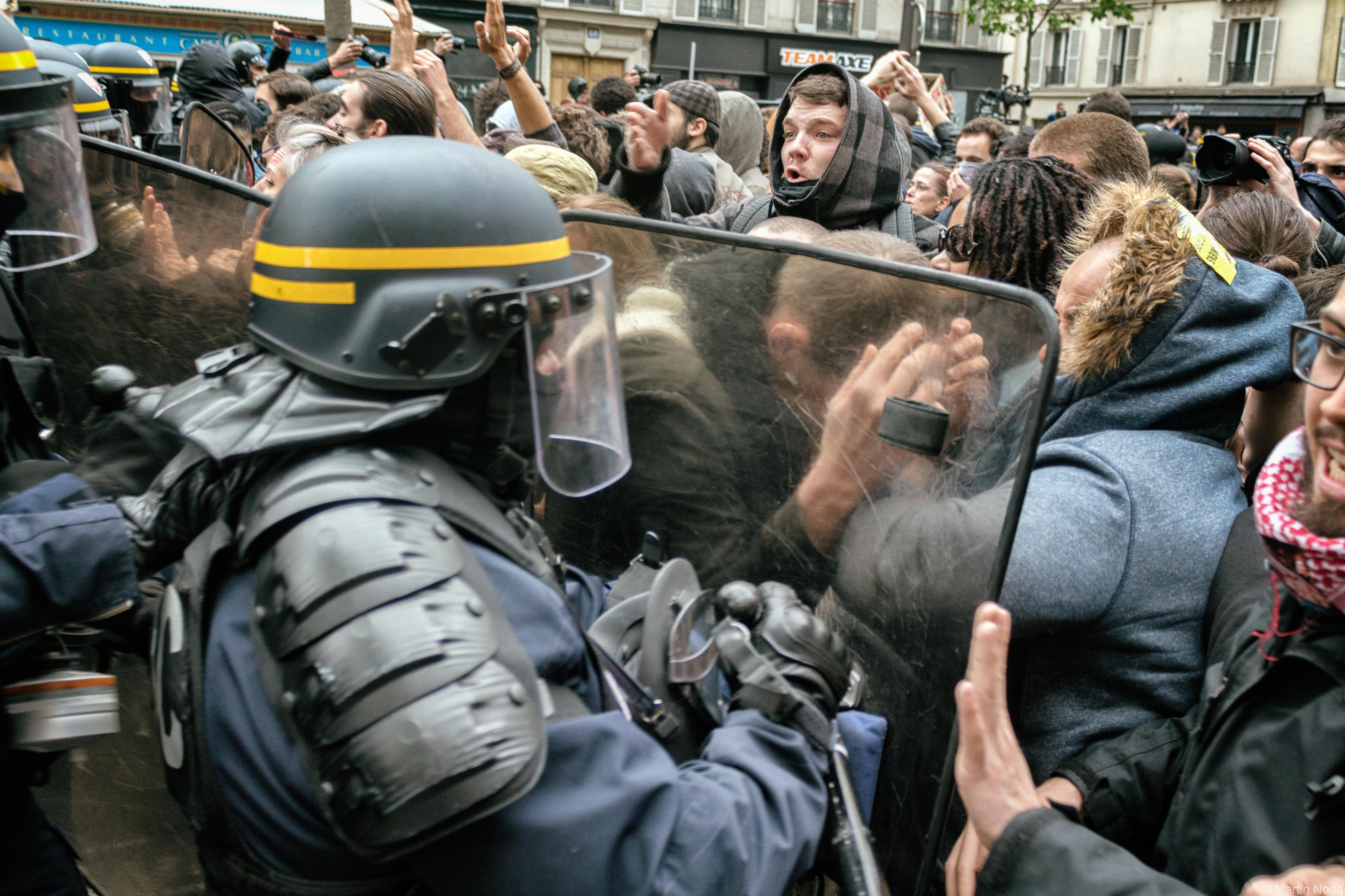 Paris - 08/05/2017 - Manifestation pour un troisième tour social